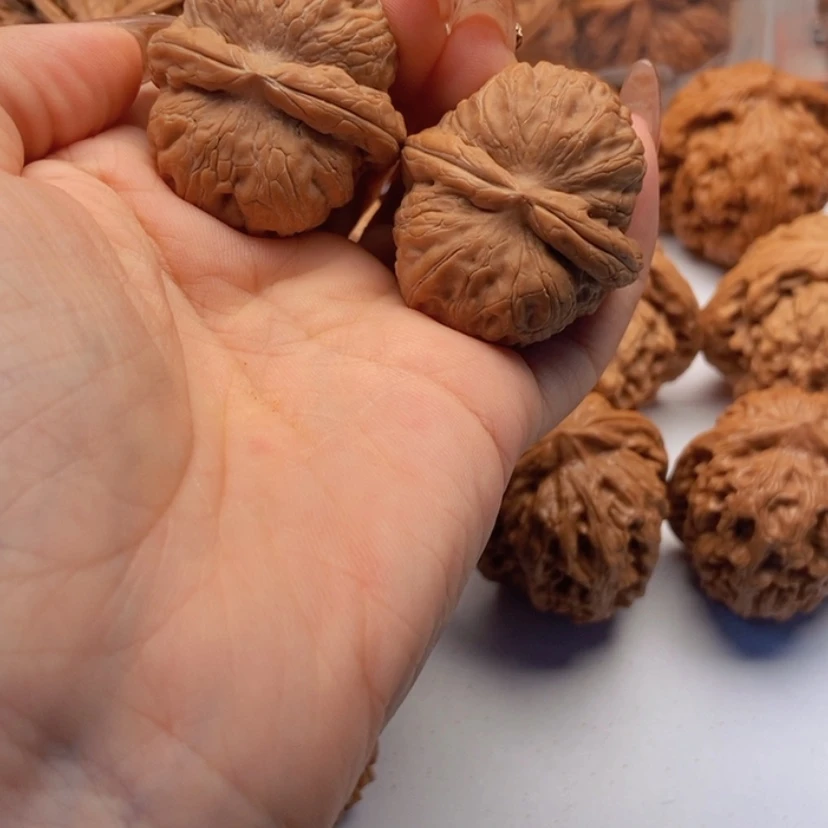 【闪购商品】把件文玩核桃元宝38