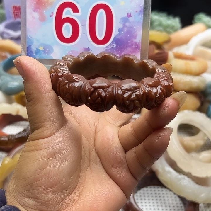 石英岩玉手镯未镶嵌