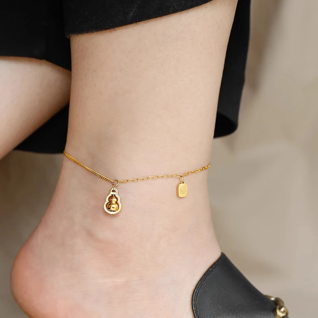 钛钢脚链  金色葫芦好运旋转福牌脚链女夏季新中式高级感小众足链