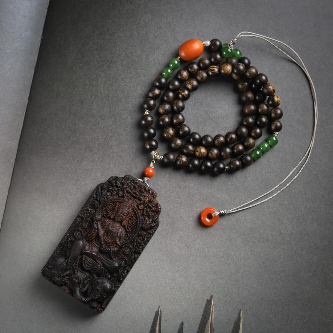 【18K】-沉水留疤玉化老白棋搭配沉香木雕普贤五条经莲花赠养香礼盒