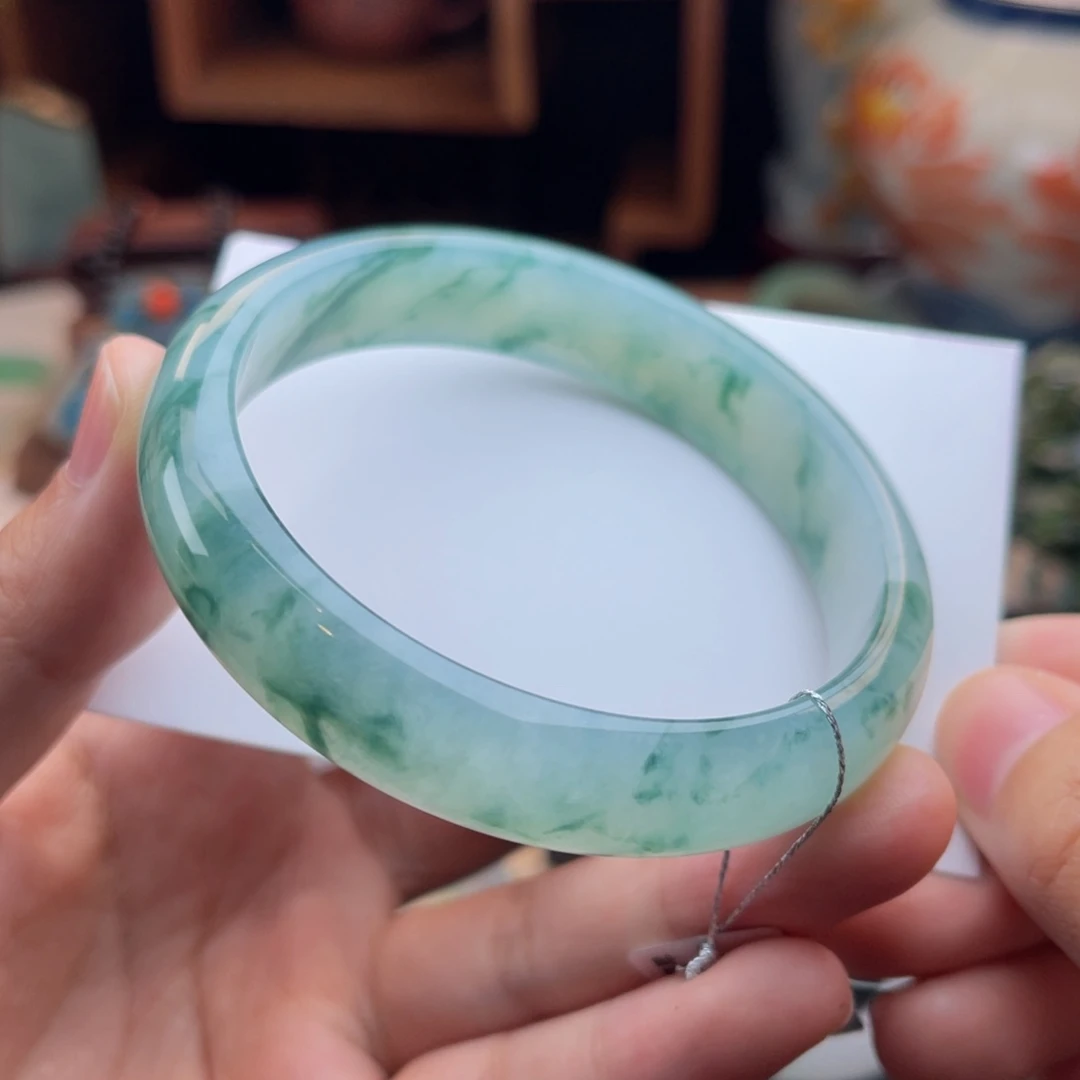 未镶嵌手镯翡翠60圈