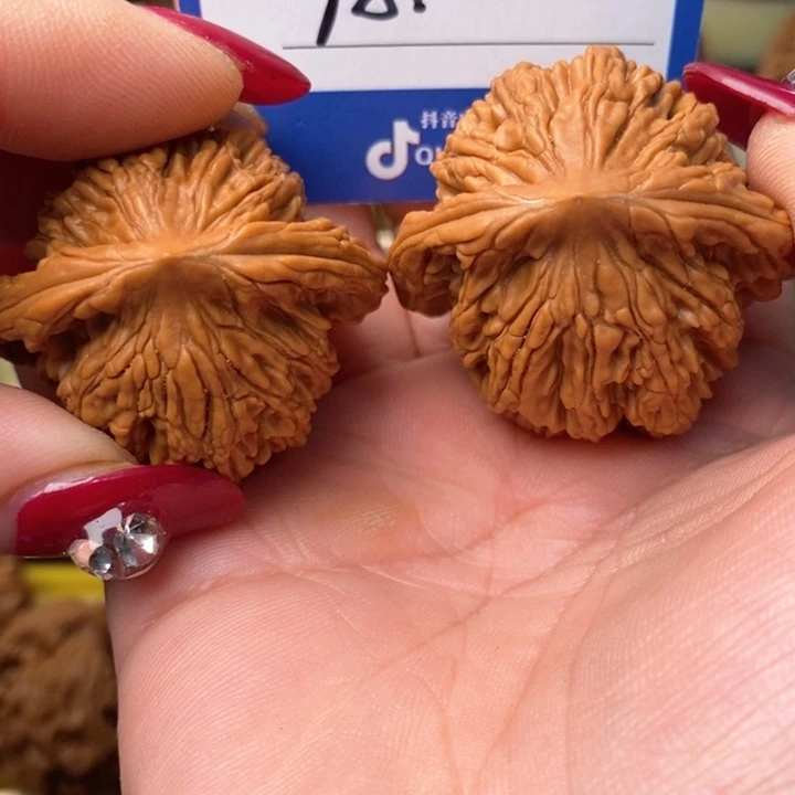 桃核吊坠睡*儿粗筋虎粗筋虎