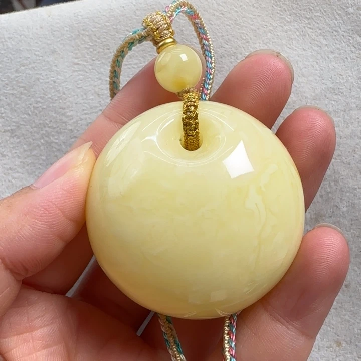 蜜蜡未镶嵌珠宝奇石