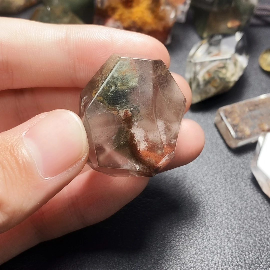 水晶颈饰未镶嵌不**心