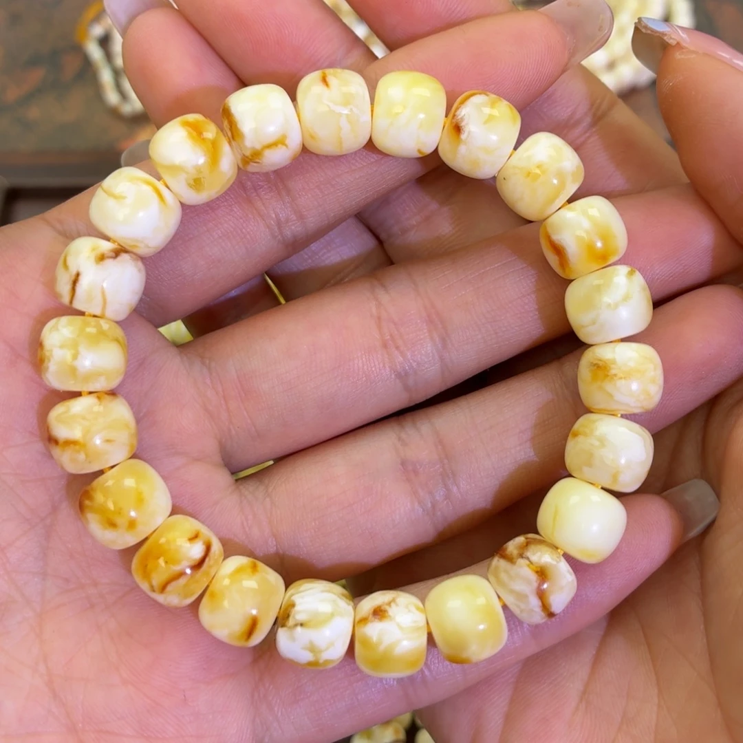 蜜蜡未镶嵌手链沁色10