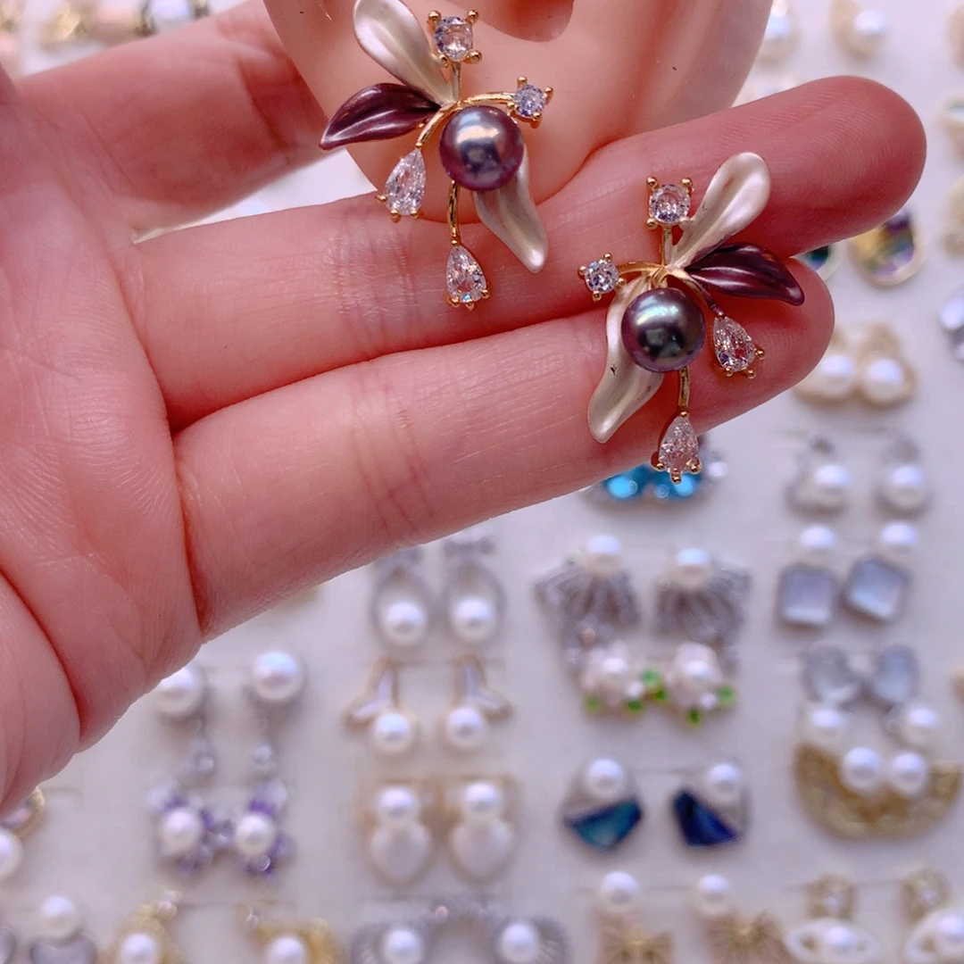 合金耳饰淡水珍珠