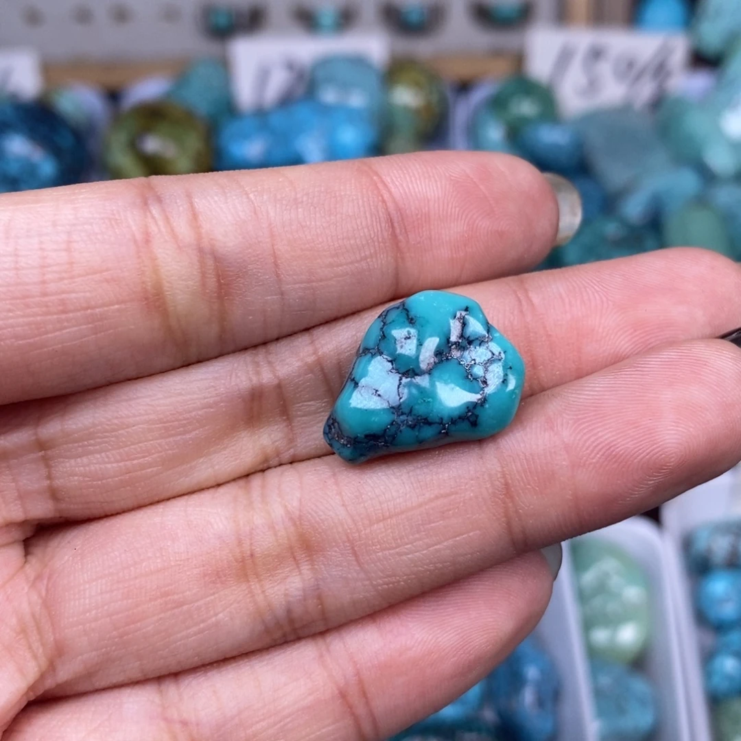 绿松石未镶嵌挂件