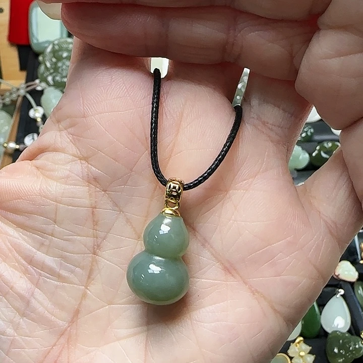 颈饰银S925镶嵌和田玉