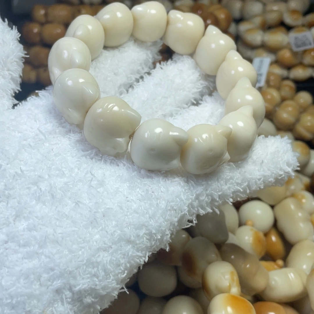 菩提根/象牙果手串11.29.36微瑕kt