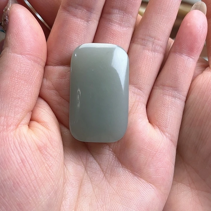 【闪购商品】颈饰未镶嵌和田玉