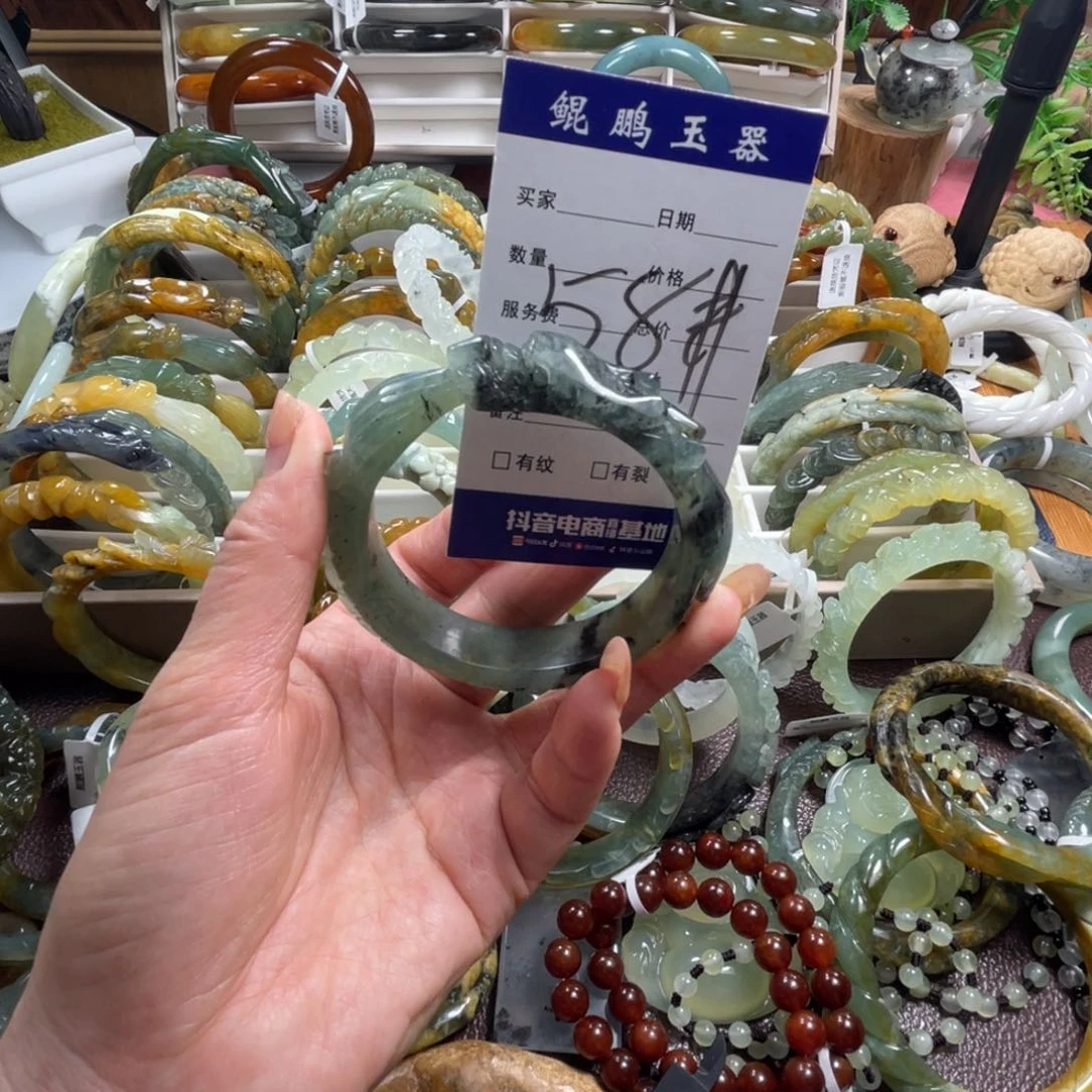 未镶嵌蛇纹石玉手镯