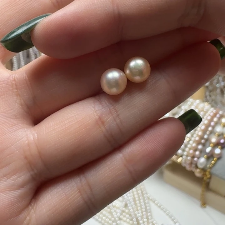 淡水珍珠银S925镶嵌耳钉