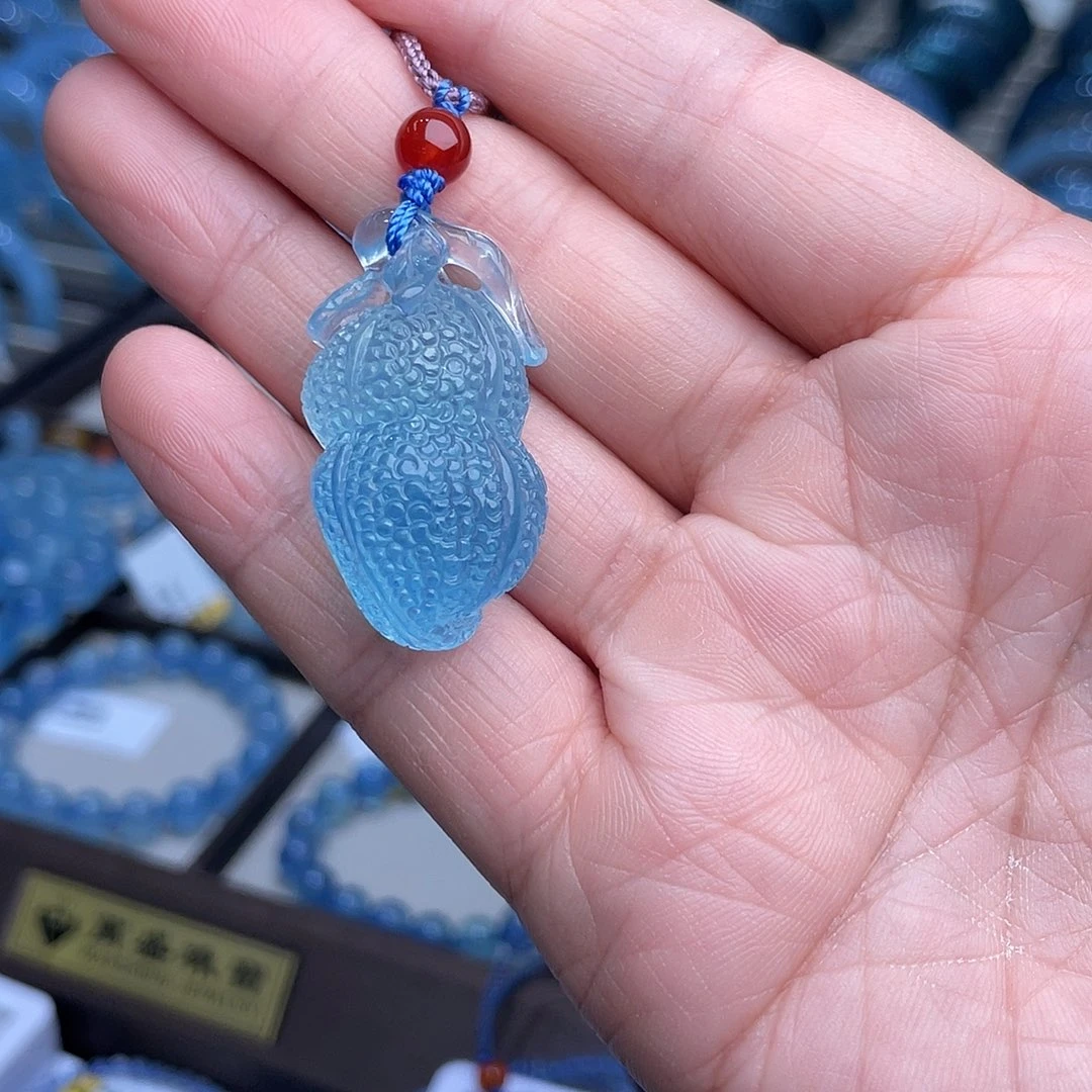 海***蓝非金属海蓝花生吊坠