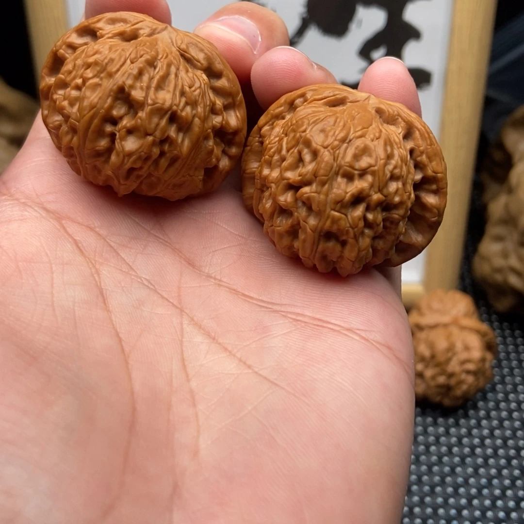 吊坠文玩核桃39闷白