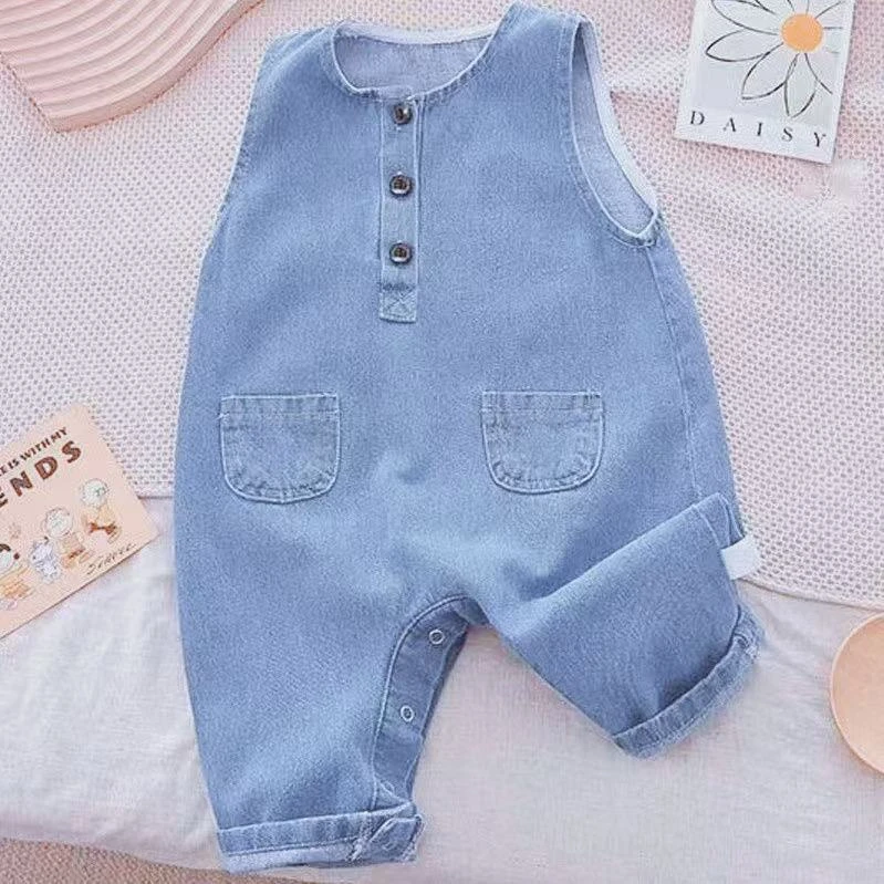 宝宝背带裤套装春秋季新款洋气外穿牛仔裤婴儿连体哈衣外出服超萌