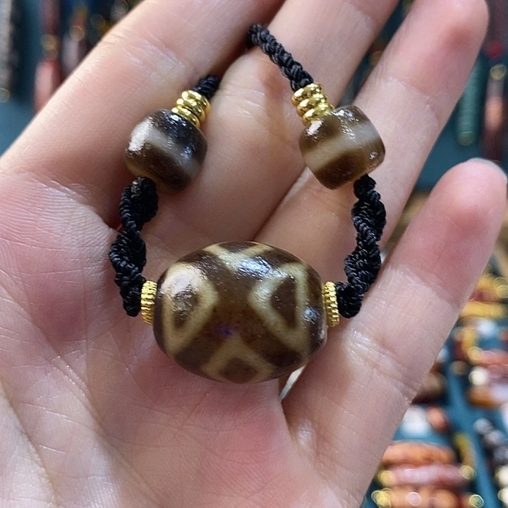 玛瑙/玉髓颈饰未镶嵌4