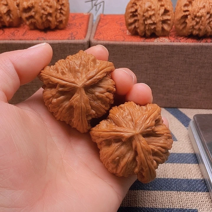 吊坠文玩核桃勤****宇三棱