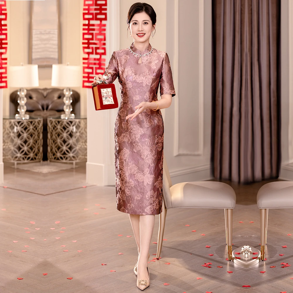 高端法式修身气质新款2025夏喜婆婆婚宴显瘦连衣裙轻奢感