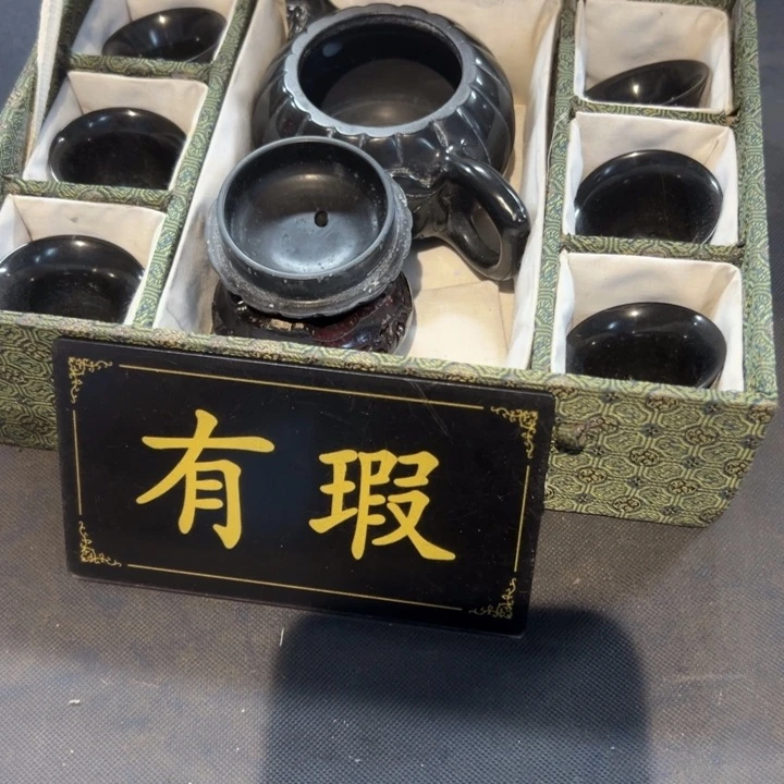 静***空瓷片拾六家的瓷器瓷器