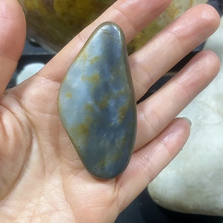 未镶嵌和田玉（糖玉）挂件