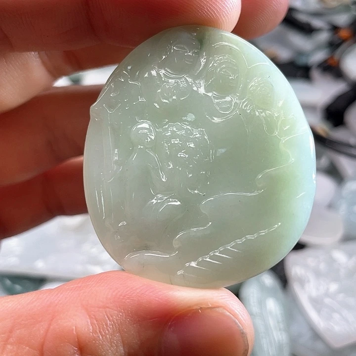 颈饰未镶嵌翡翠翡翠