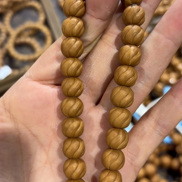 玛瑙/玉髓散珠11卷卷苏猴头手持全品