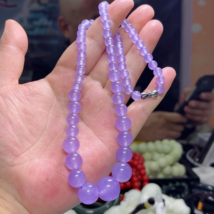 石英质玉颈饰未镶嵌