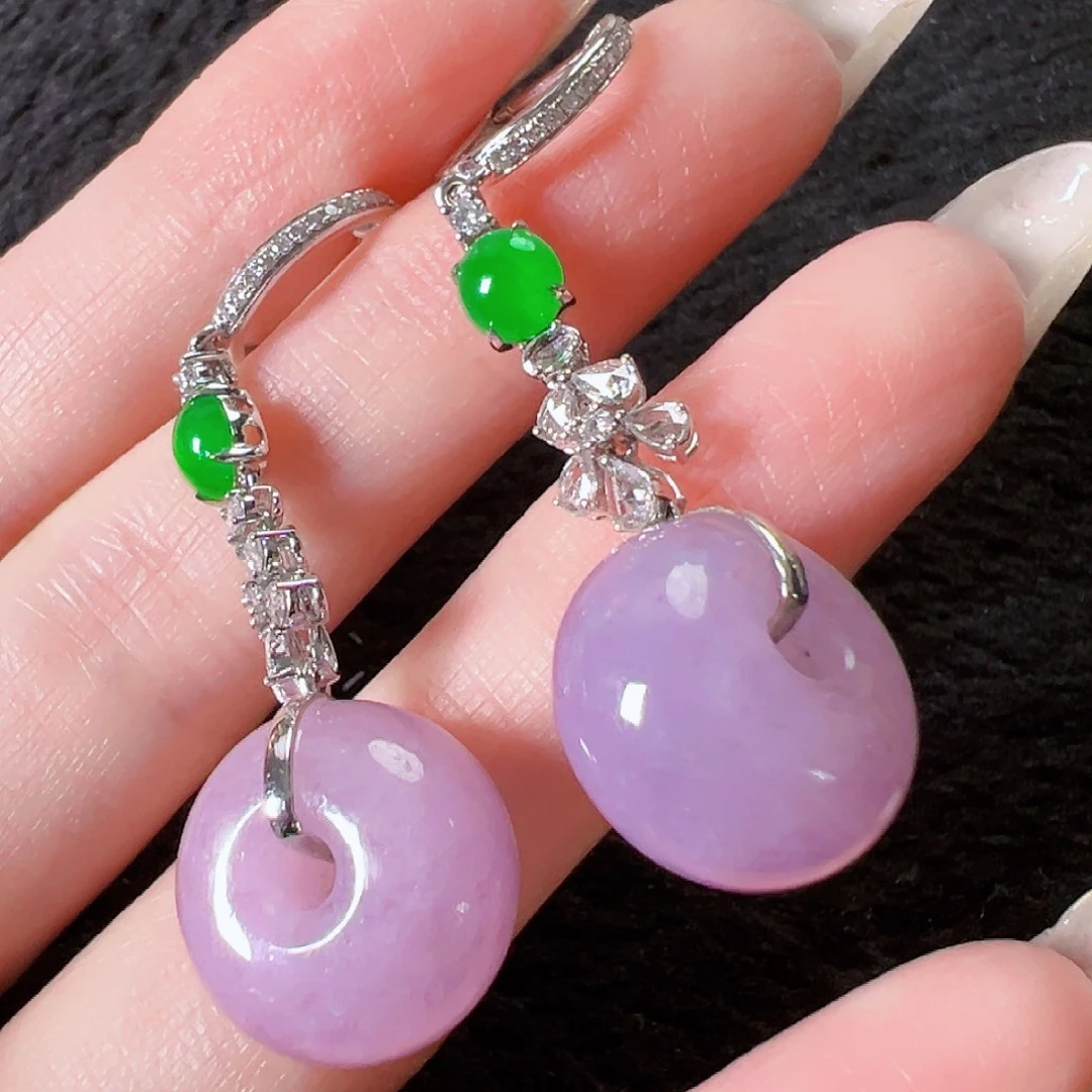 翡翠18K金镶嵌耳饰签收后24小时鉴赏期，过时不退