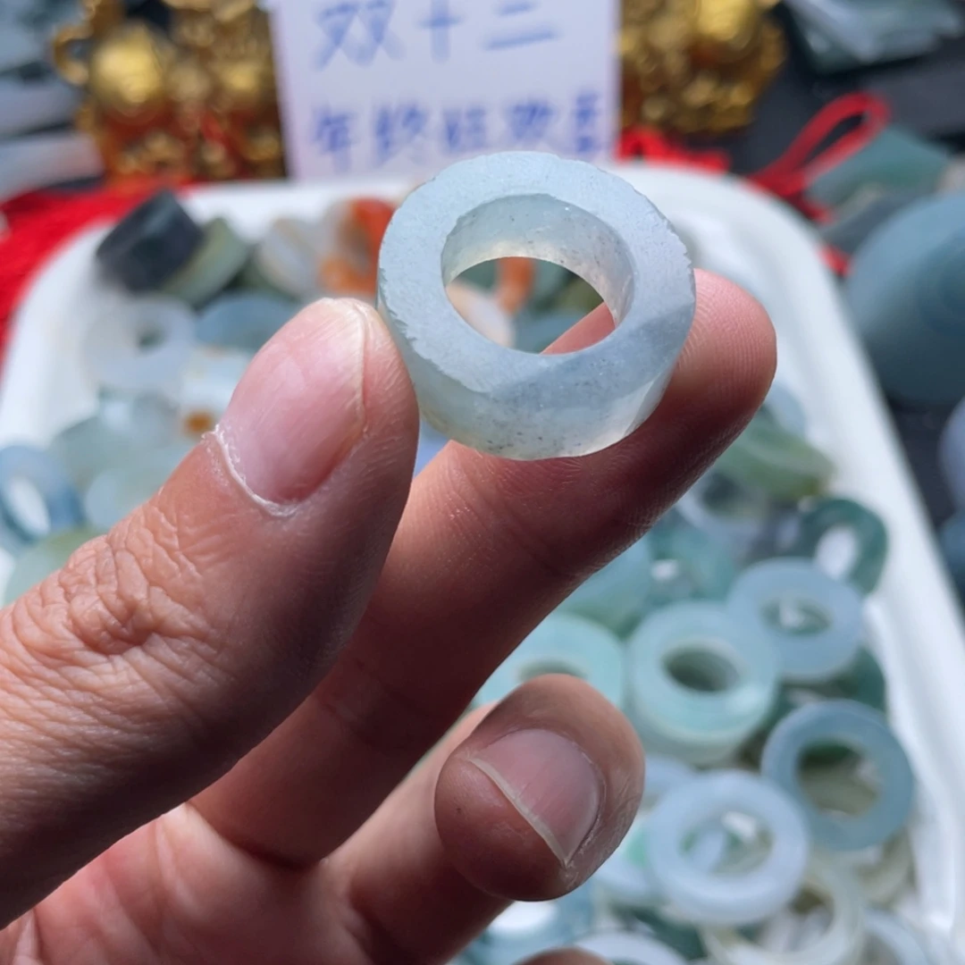 定制翡翠未镶嵌天然翡翠