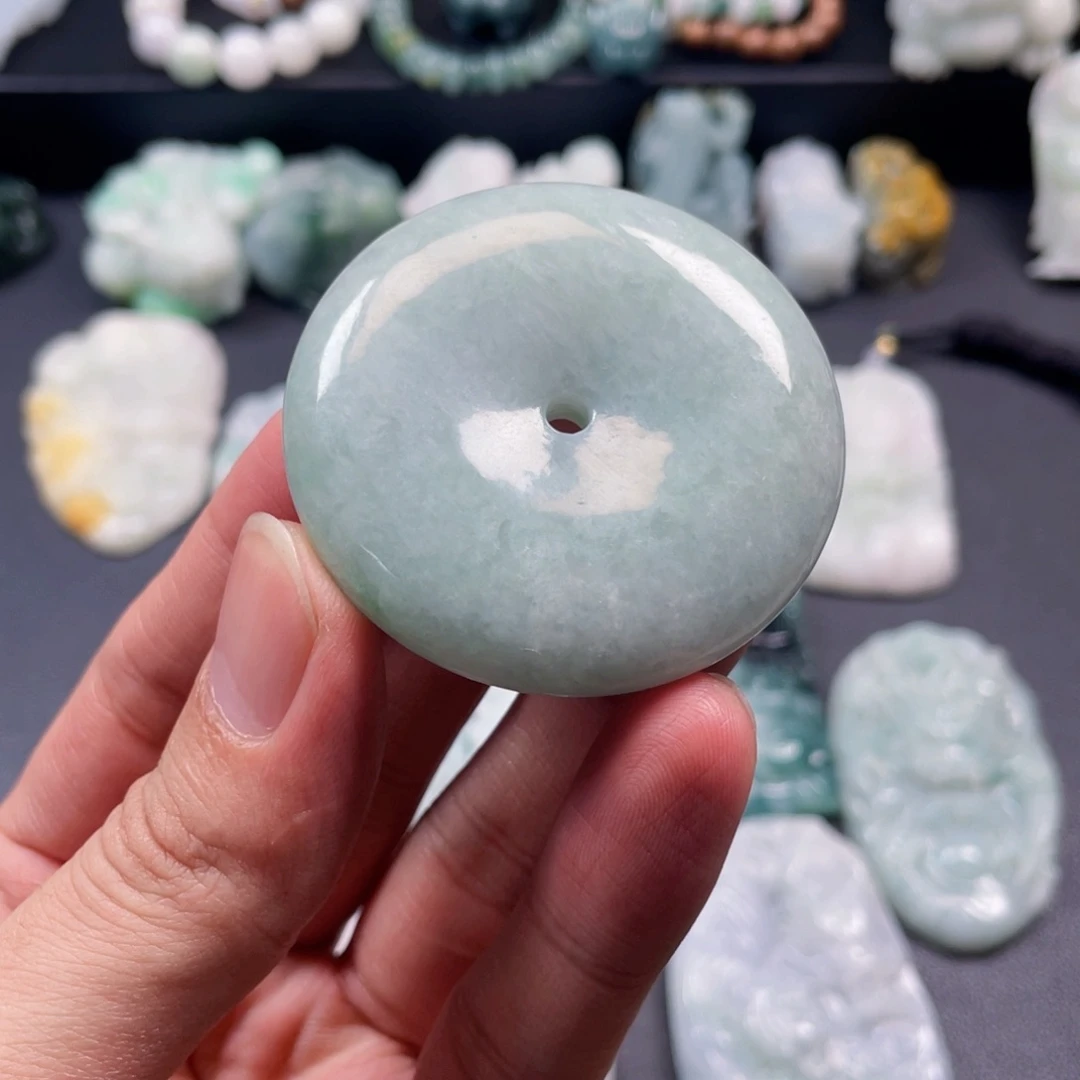 颈饰未镶嵌翡翠古****殇翡翠