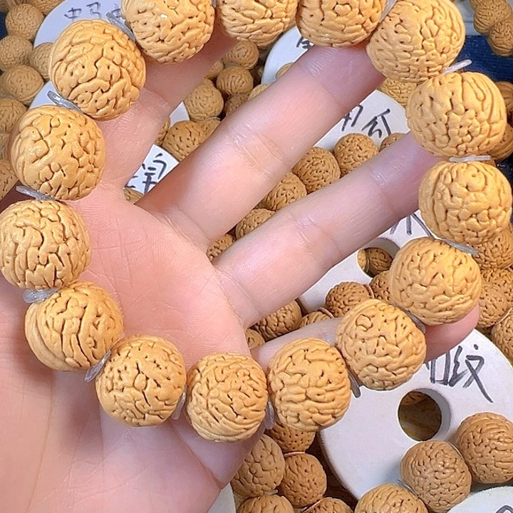 桃核吊坠18➕虎皮肌肉桃核