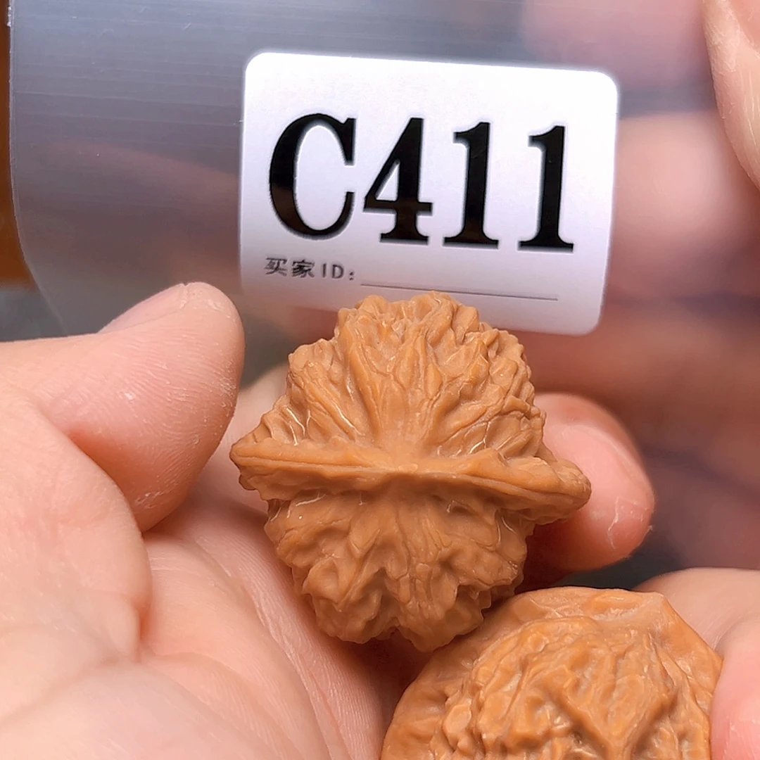 吊坠文玩核桃36瓷娃娃