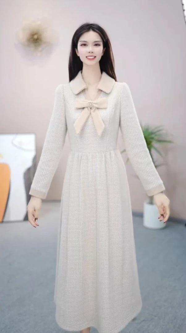 【依橙服饰】 X379  #  2025 显瘦 新款 减龄 优雅 连衣裙