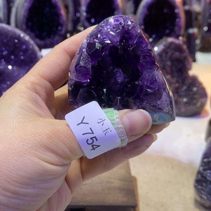 水晶摆件未镶嵌摆件