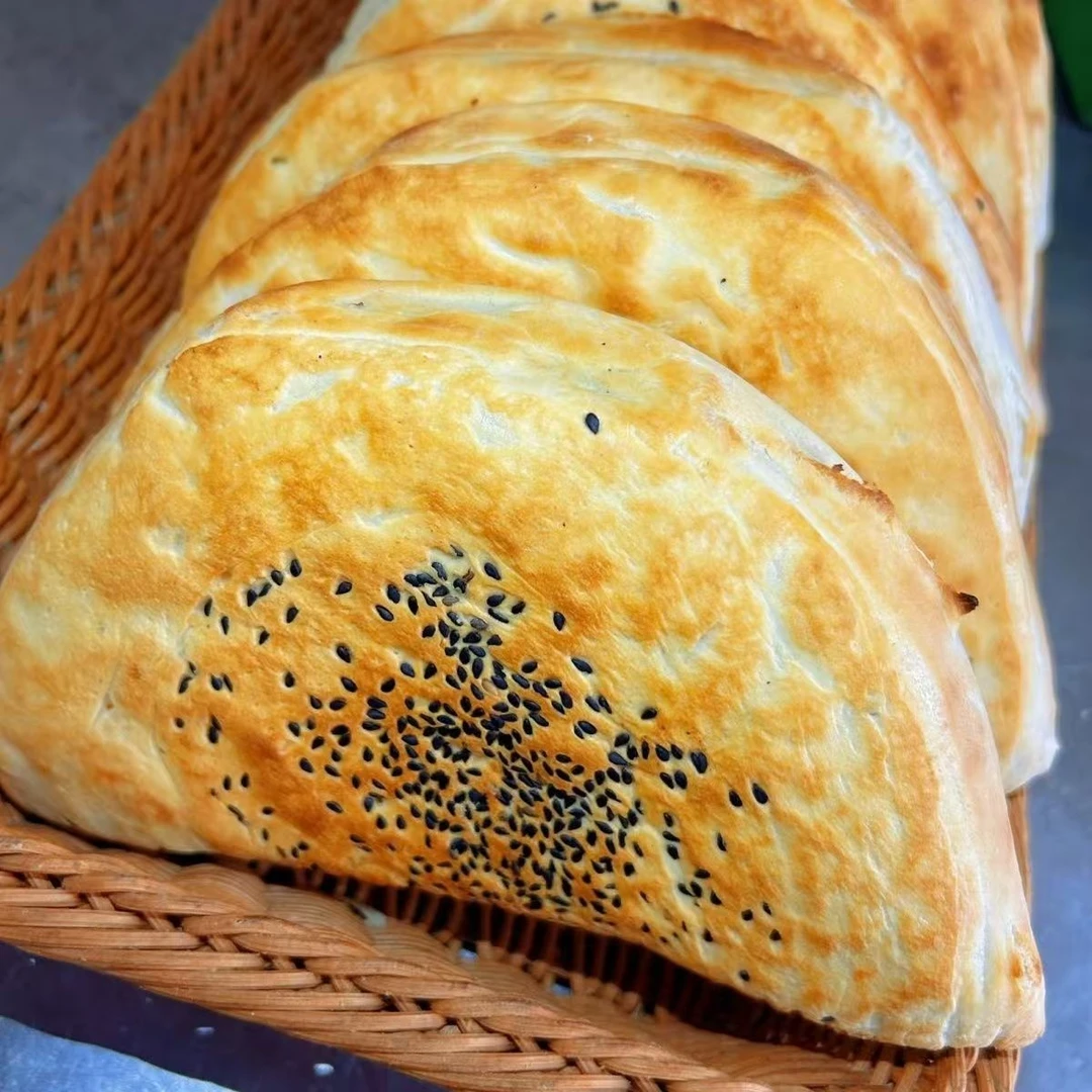 山西运城稷山特产饼子稷山半圆饼子油酥饼子手工现做碳火烤制