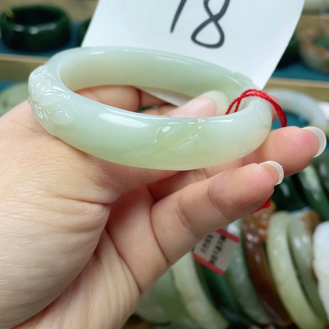 未镶嵌手镯和田玉圈口57