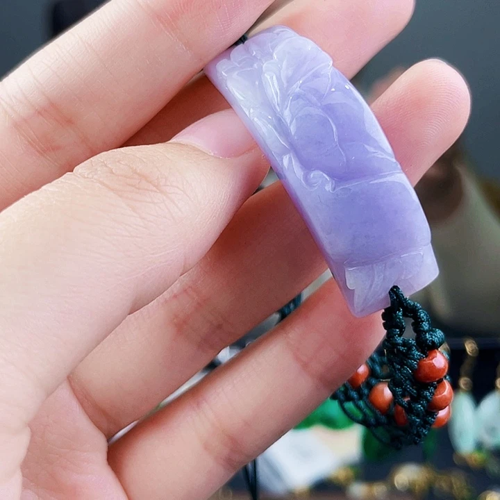 翡翠手镯未镶嵌饰品