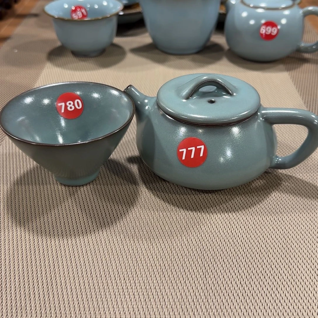 瓷片清库存，小微瑕发货！