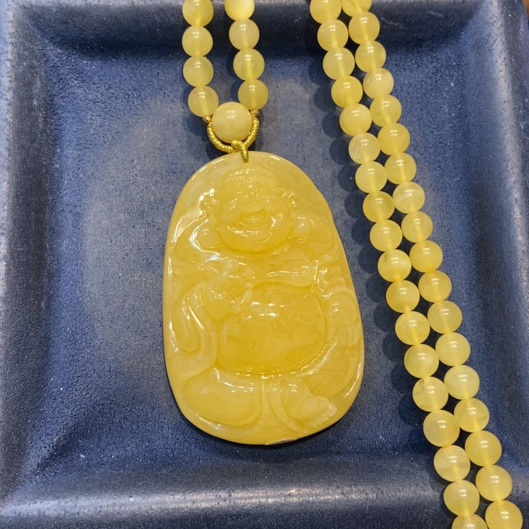 琥珀未镶嵌颈饰蜜蜡