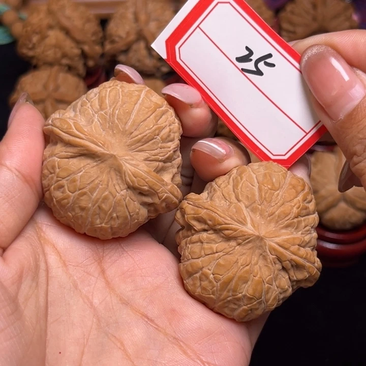 大***转吊坠文玩核桃42全品南瓜饼25