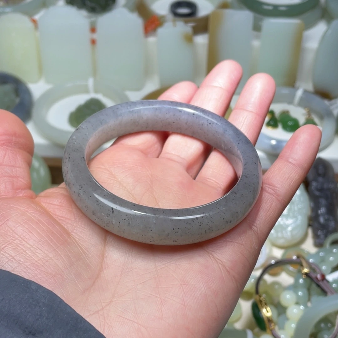 和田玉未镶嵌颈饰56-57圈口