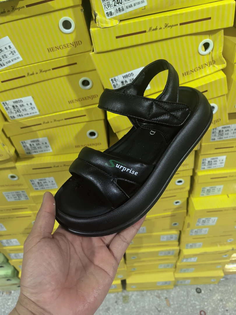 805头层牛皮百搭凉鞋