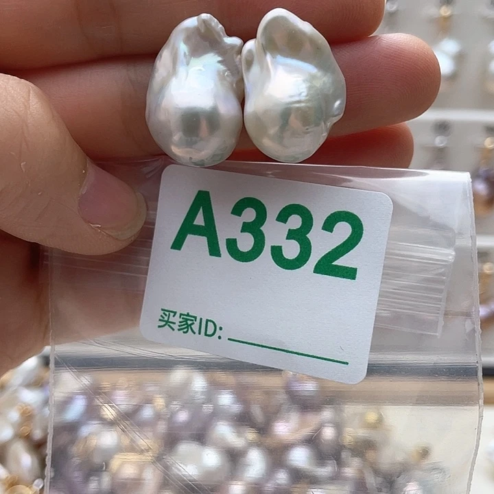 未镶嵌天然珍珠。  漏 漏 漏淡水珍珠
