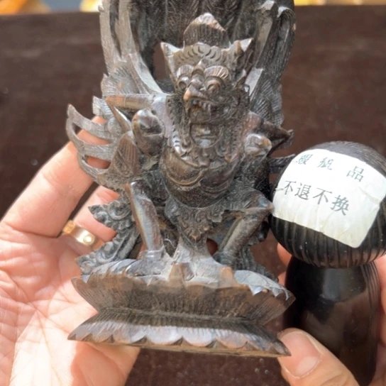 瓷器周边默认瑕疵1