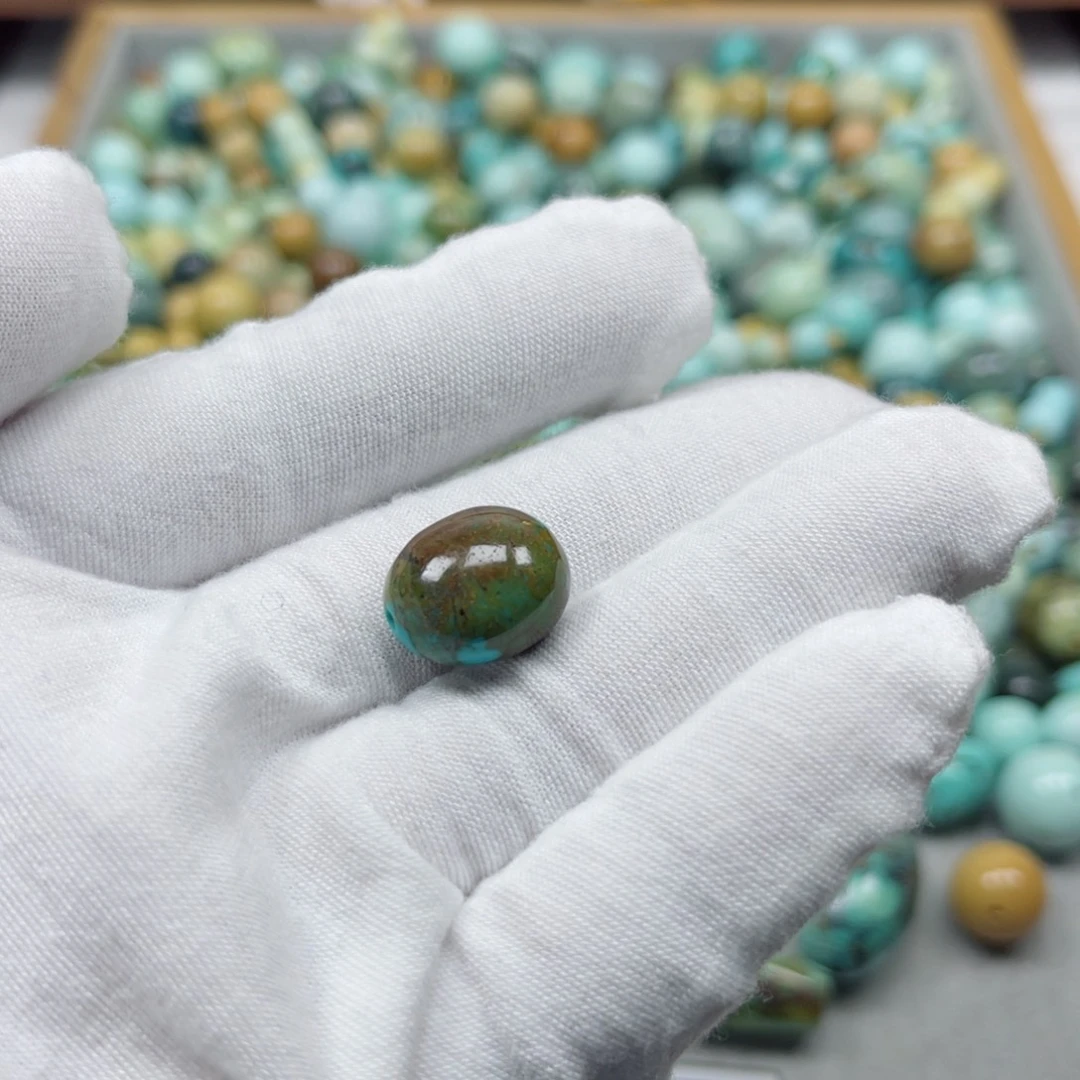 绿松石未镶嵌挂件