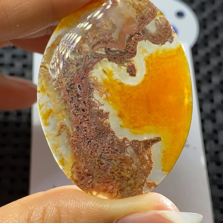 未镶嵌颈饰玛瑙/玉髓秀****铺