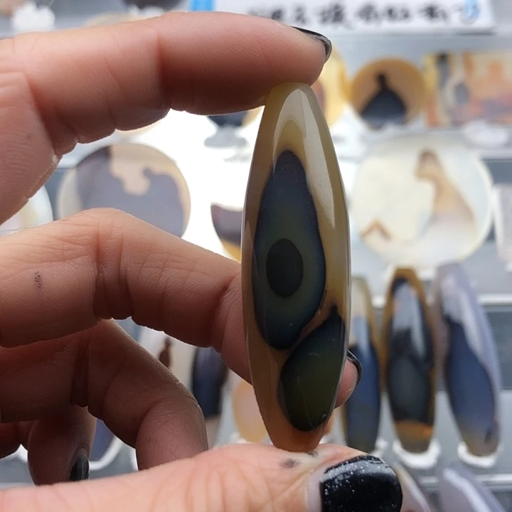 查罗石未镶嵌珠宝半成品84