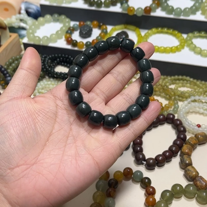 和田玉未镶嵌手链卡12