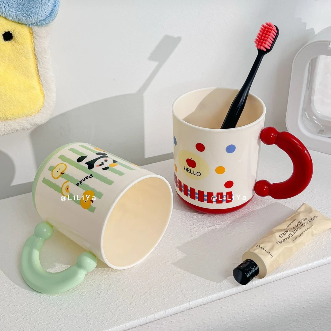 情侣洗漱杯高颜值刷牙漱口杯学生宿舍刷牙杯卡通儿童家用漱口杯yw