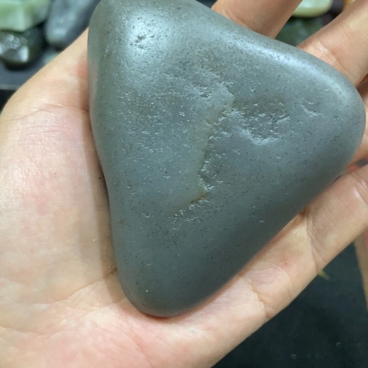 未镶嵌和田玉（糖玉）挂件